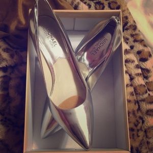 Michael Kors Metallic Leather Pumps